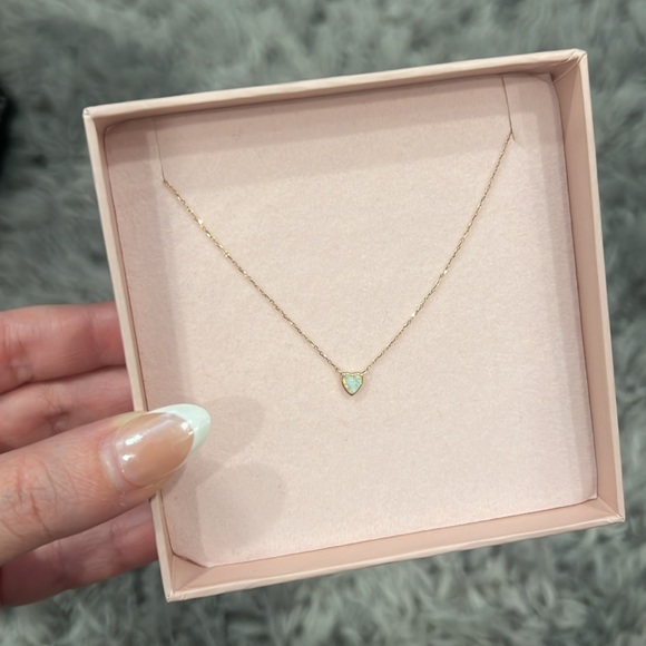 Solid Gold Opal Inlay Heart Necklace - Picture 3 of 6